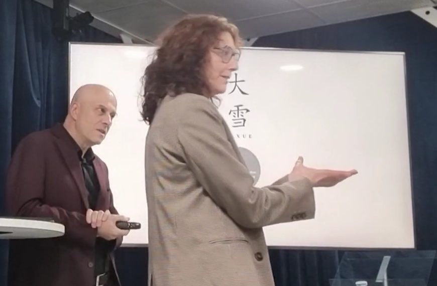 Un calendario que es un inesperado horóscopo